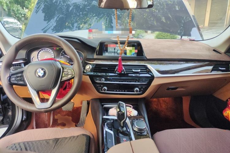 Used BMW 5 Series 2018 528Li Launch Special Edition Center Console