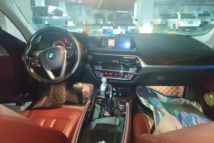 Used BMW 5 Series 2018 528Li Launch Special Edition Center Console