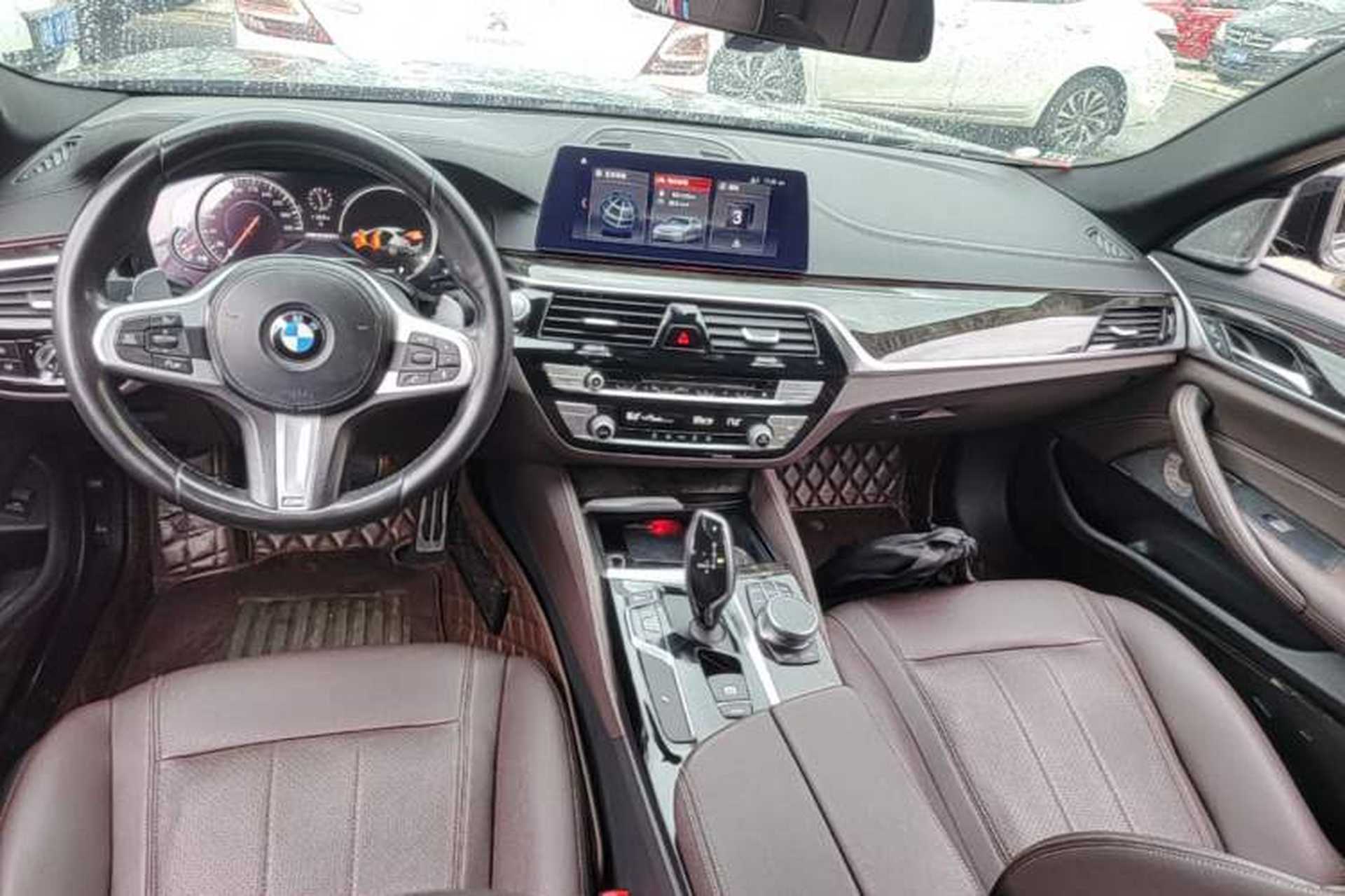 Used BMW 5 Series 2018 525Li M Sport Package Center Console