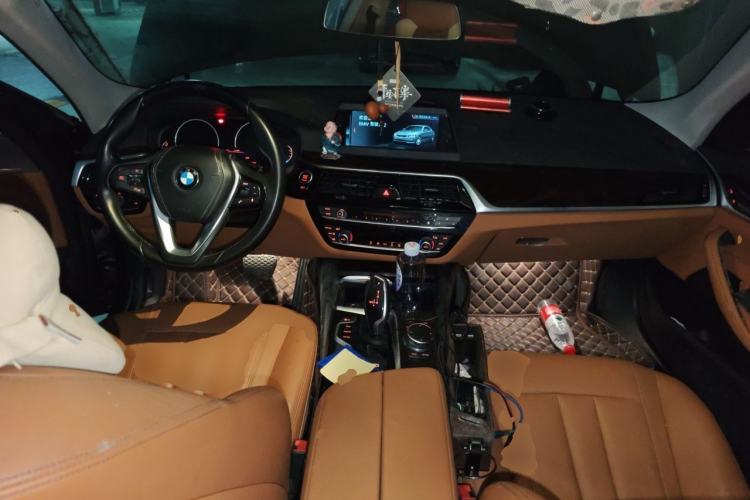 Used BMW 5 Series 2018 528Li Launch Special Edition Center Console