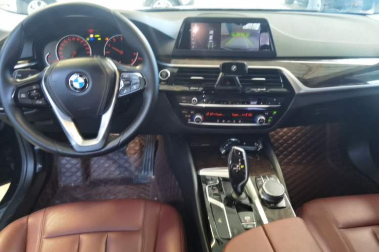 Used BMW 5 Series 2018 528Li Launch Special Edition Center Console