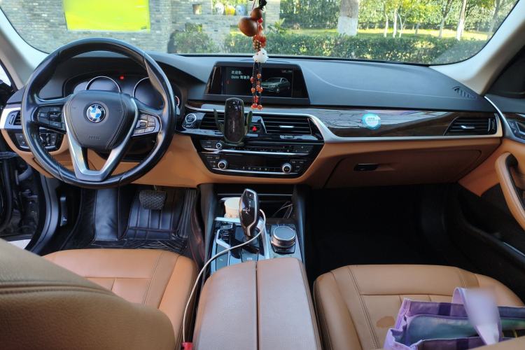 Used BMW 5 Series 2018 528Li Launch Special Edition Center Console
