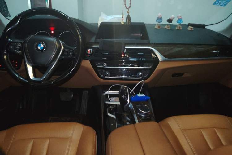 Used BMW 5 Series 2018 528Li Launch Special Edition Center Console