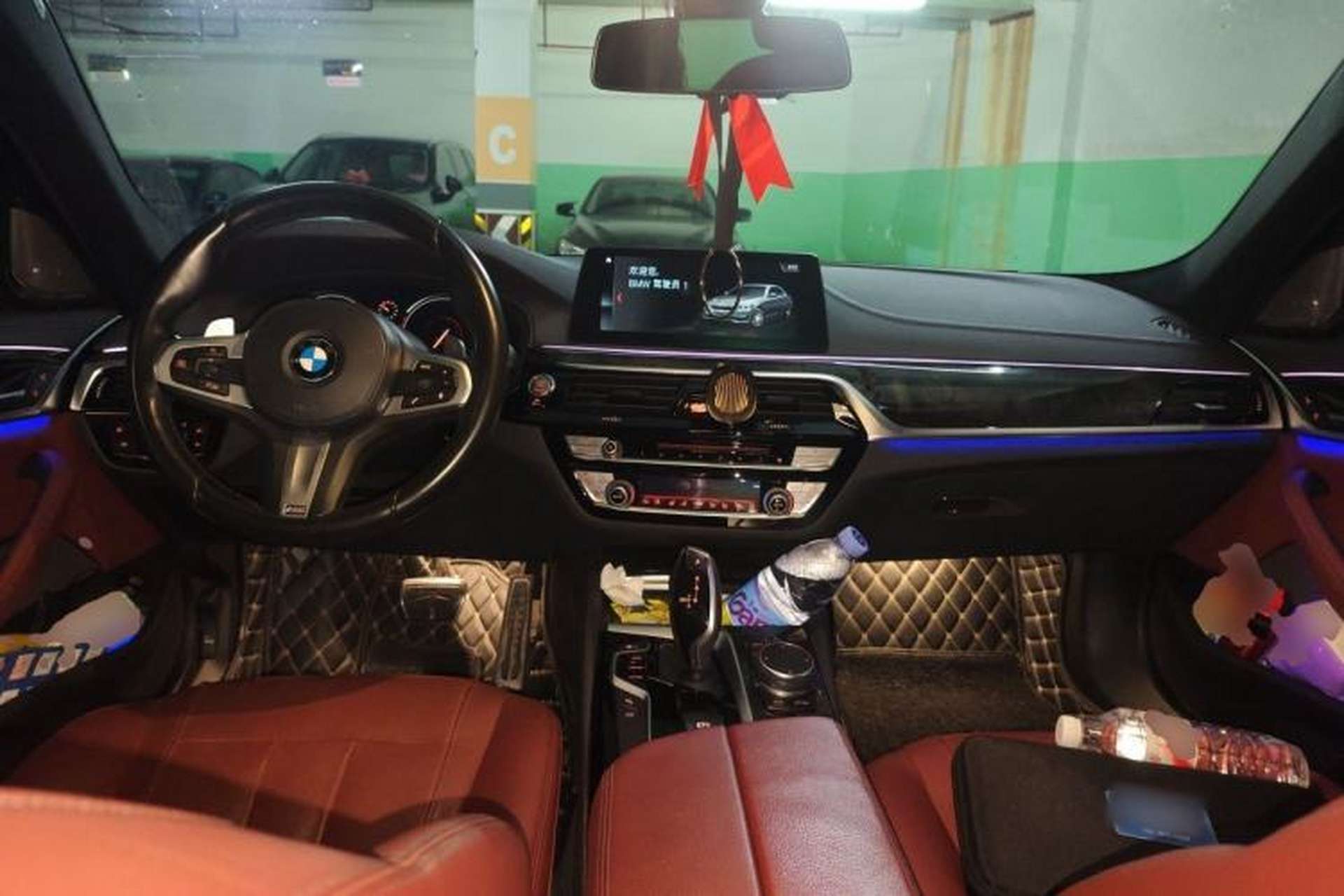 Used BMW 5 Series 2018 Restyled 530Li Luxury Edition M Sport Package Center Console
