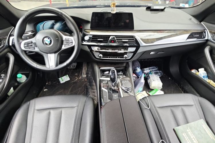 Used BMW 5 Series 2018 525Li M Sport Package Center Console