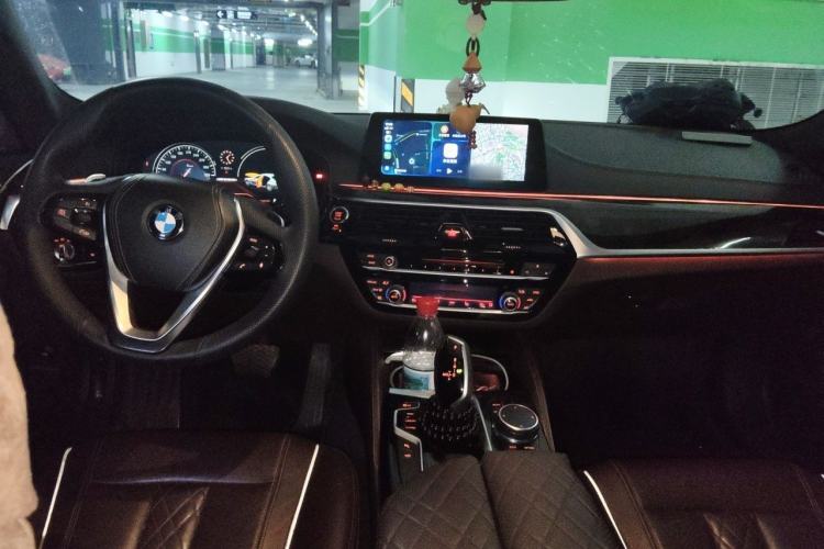 Used BMW 5 Series 2018 530Li Luxury Edition Premium Package Center Console