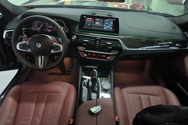 Used BMW 5 Series 2018 Restyled 530Li Leading Edition M Sport Package Center Console