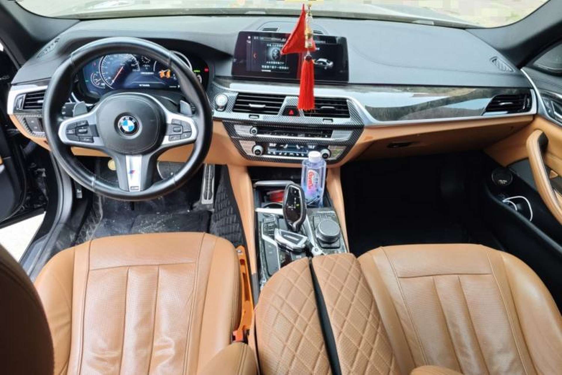 Used BMW 5 Series 2018 Restyled 530Li Luxury Edition M Sport Package Center Console