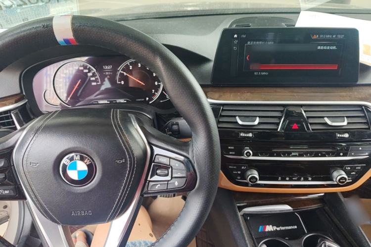 Used BMW 5 Series 2018 528Li Launch Special Edition Center Console