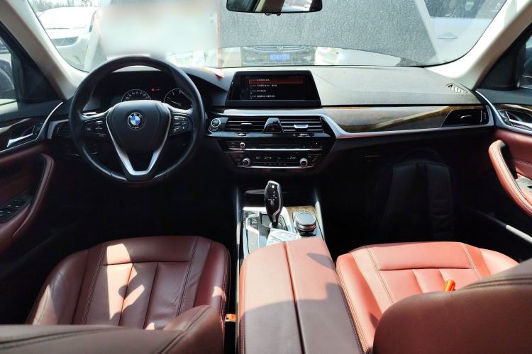Used BMW 5 Series 2018 528Li Launch Special Edition Center Console