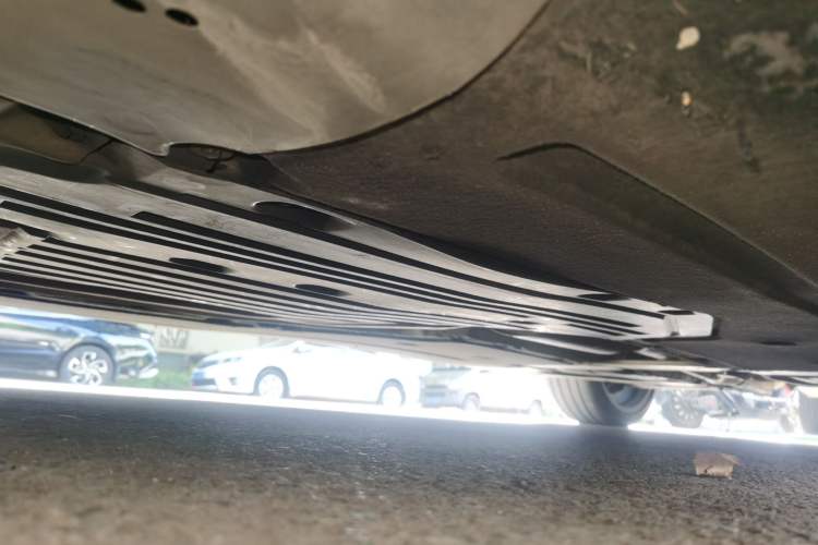 Used BMW 5 Series 2018 530Li Luxury Edition M Sport Package Chassis Front Left