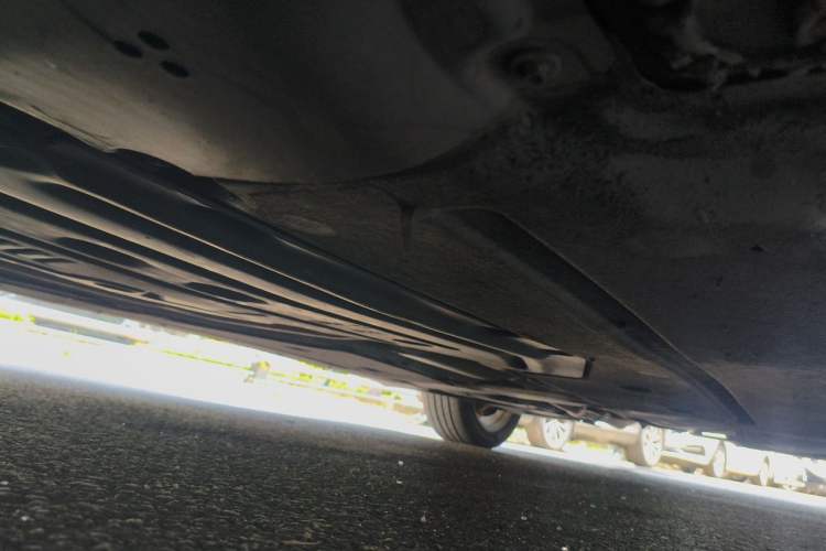Used BMW 5 Series 2018 528Li Launch Special Edition Chassis Front Left