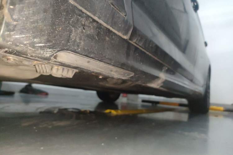 Used BMW 5 Series 2018 525Li M Sport Package Chassis Front Left