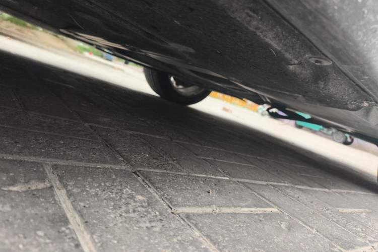 Used BMW 5 Series 2018 528Li Launch Special Edition Chassis Front Left