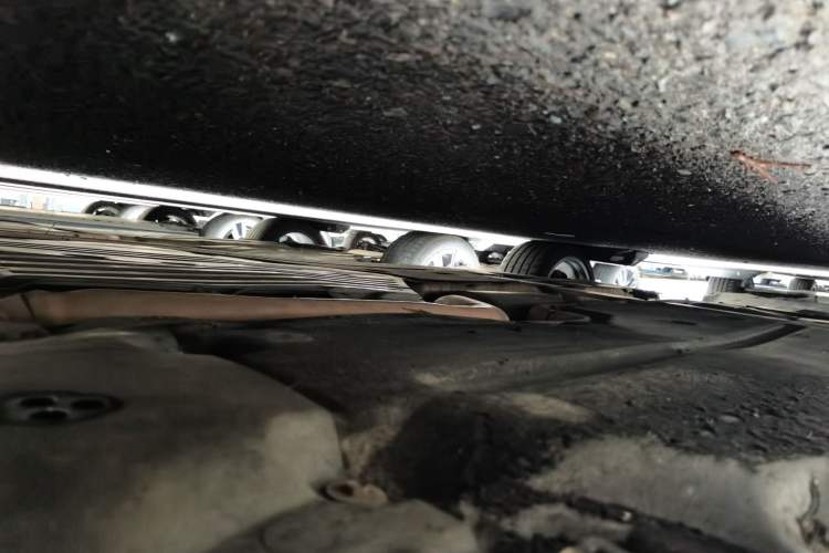 Used BMW 5 Series 2018 530Li Leading Model M Sport Package Chassis Front Right