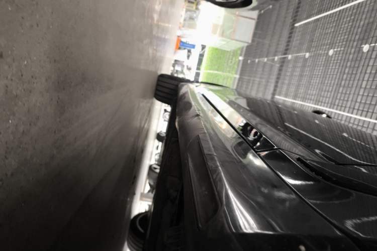 Used BMW 5 Series 2018 530Li Leading Model M Sport Package Chassis Front Right
