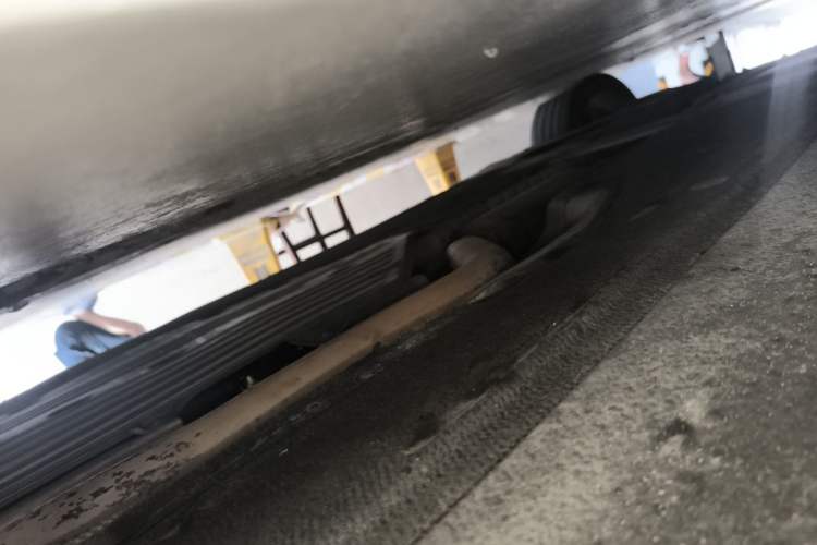 Used BMW 5 Series 2018 530Li Leading Model M Sport Package Chassis Front Right
