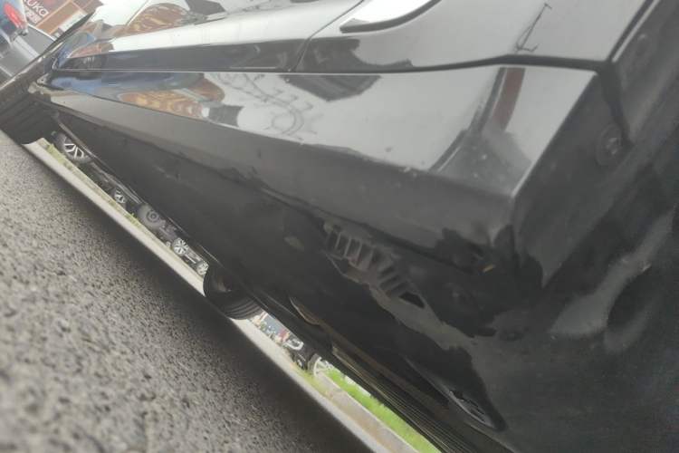 Used BMW 5 Series 2018 528Li Launch Special Edition Chassis Front Right