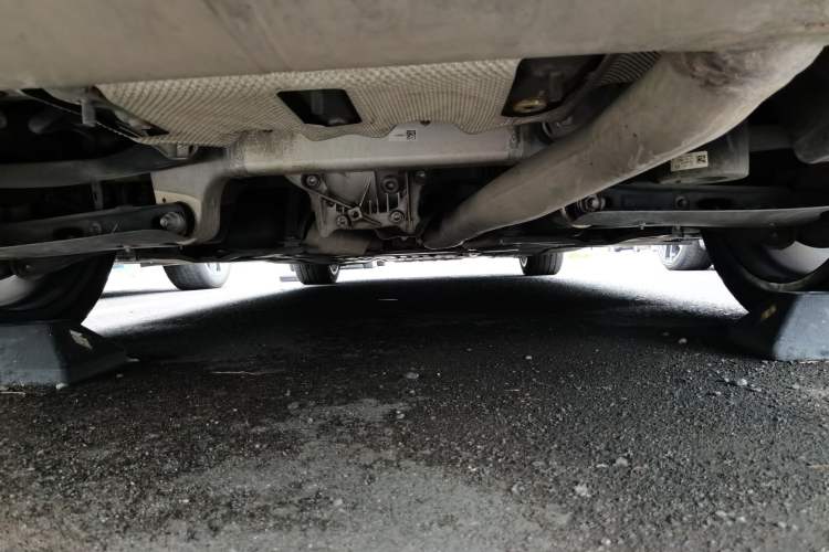 Used BMW 5 Series 2018 530Li Leading Model M Sport Package Chassis Rear