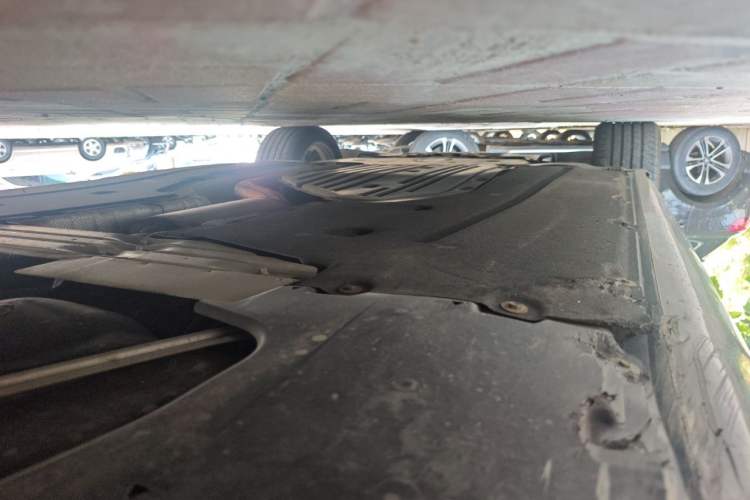 Used BMW 5 Series 2018 525Li M Sport Package Chassis Rear Left