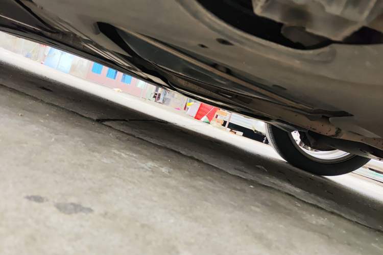 Used BMW 5 Series 2018 525Li M Sport Package Chassis Rear Left