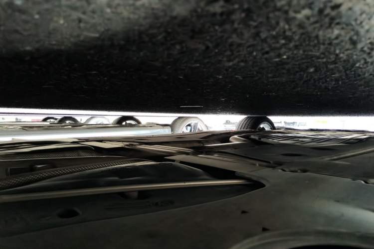 Used BMW 5 Series 2018 530Li Leading Model M Sport Package Chassis Rear Left