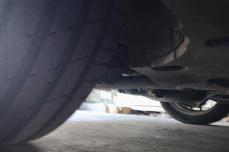 Used BMW 5 Series 2018 528Li Launch Special Edition Chassis Rear Left