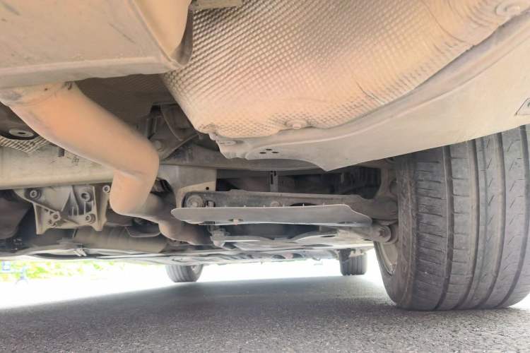 Used BMW 5 Series 2018 525Li Luxury Package Chassis Rear
