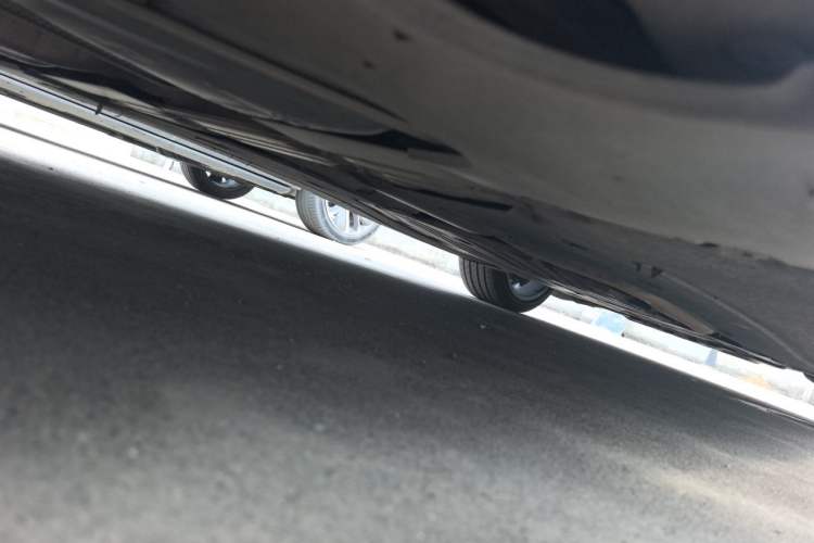 Used BMW 5 Series 2018 530Li Leading Model M Sport Package Chassis Rear Right