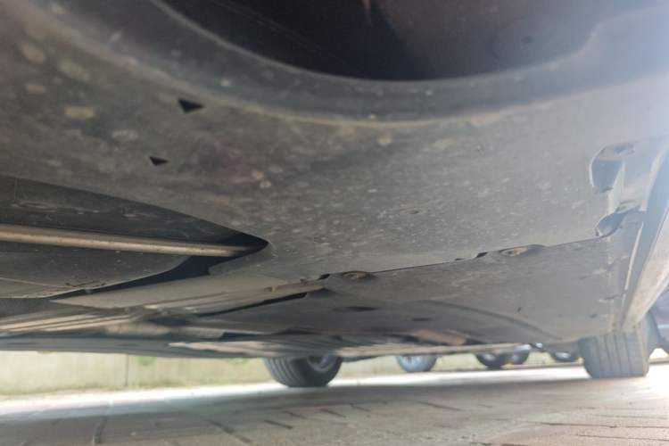 Used BMW 5 Series 2018 525Li M Sport Package Chassis Rear Right