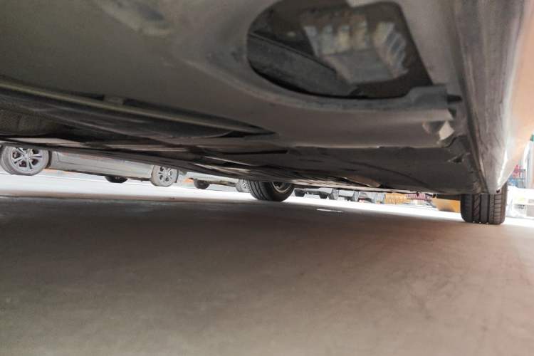 Used BMW 5 Series 2018 525Li M Sport Package Chassis Rear Right