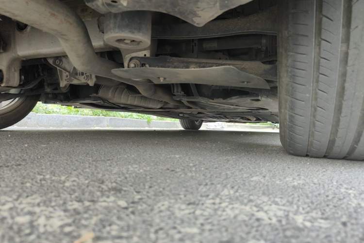 Used BMW 5 Series 2018 525Li M Sport Package Chassis Rear Right
