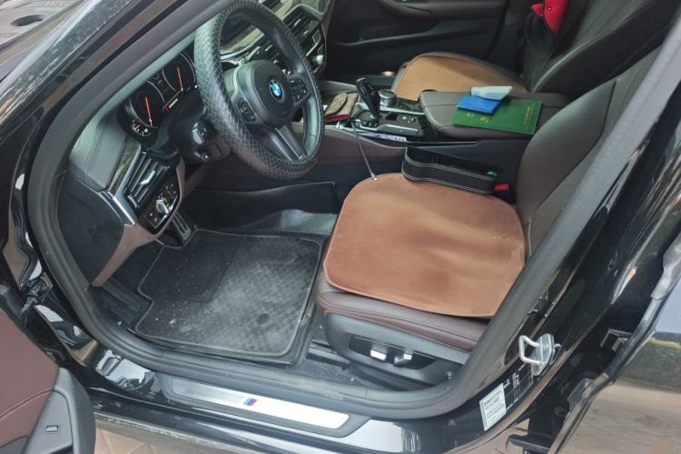 Used BMW 5 Series 2018 525Li M Sport Package Driver Seat