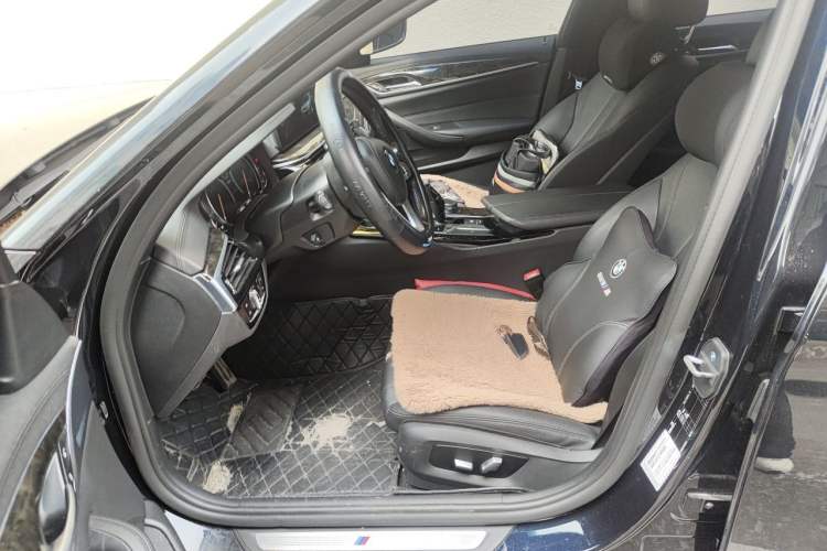 Used BMW 5 Series 2018 525Li M Sport Package Driver Seat