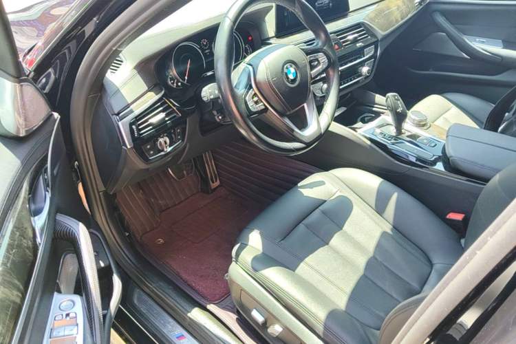 Used BMW 5 Series 2018 525Li M Sport Package Driver Seat