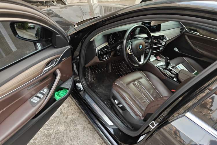 Used BMW 5 Series 2018 Revised Version 530Li Leading Edition Luxury Package Driver Seat