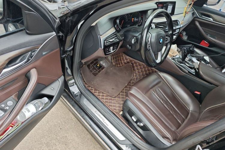 Used BMW 5 Series 2018 Revised Version 530Li Leading Edition Luxury Package Driver Seat