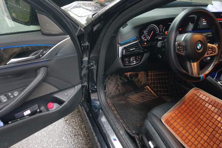 Used BMW 5 Series 2018 525Li M Sport Package Driver Seat