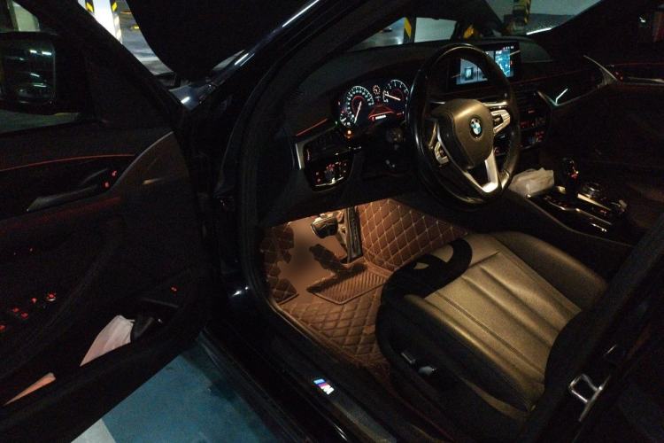 Used BMW 5 Series 2018 525Li M Sport Package Driver Seat