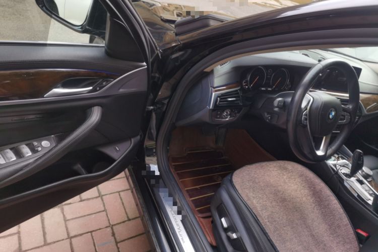 Used BMW 5 Series 2018 525Li Luxury Package Driver Seat