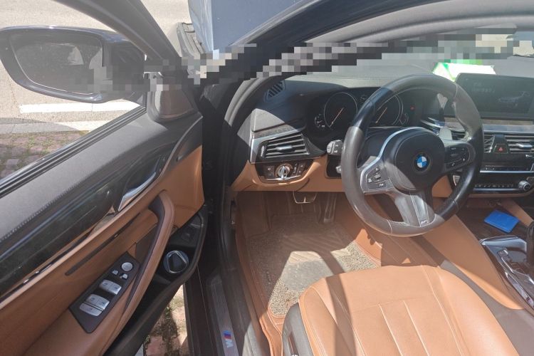 Used BMW 5 Series 2018 Restyled 530Li Luxury Edition M Sport Package Driver Seat