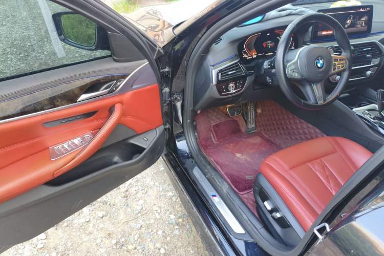 Used BMW 5 Series 2018 525Li M Sport Package Driver Seat