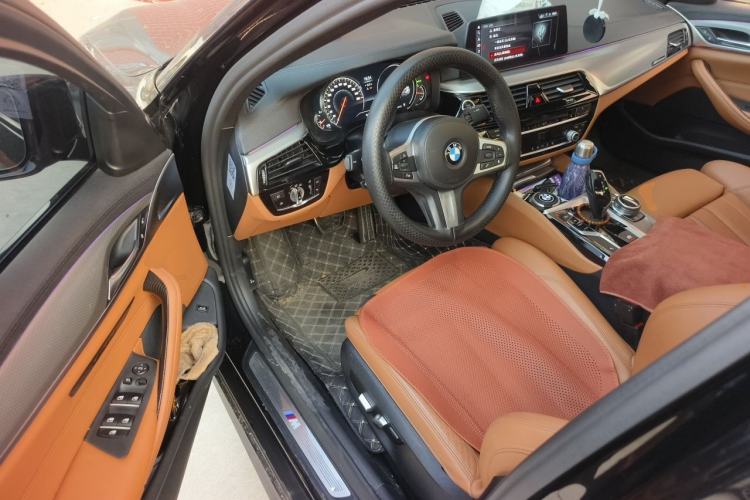 Used BMW 5 Series 2018 525i M Sport Package Driver Seat