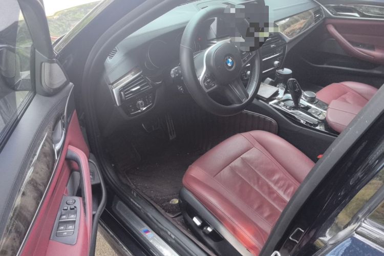 Used BMW 5 Series 2018 530Li Luxury Edition M Sport Package Driver Seat