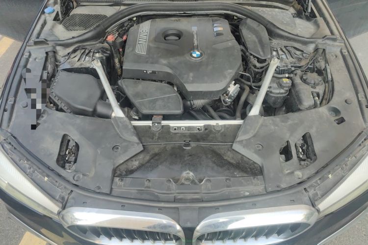 Used BMW 5 Series 2018 525Li M Sport Package Engine Bay