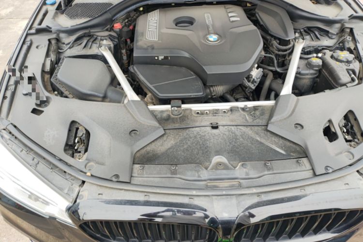 Used BMW 5 Series 2018 525Li M Sport Package Engine Bay