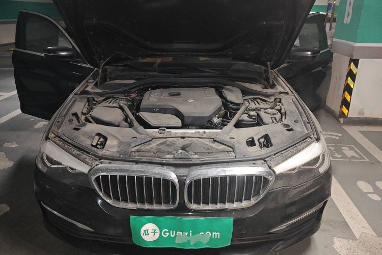 Used BMW 5 Series 2018 528Li Launch Special Edition Engine Bay