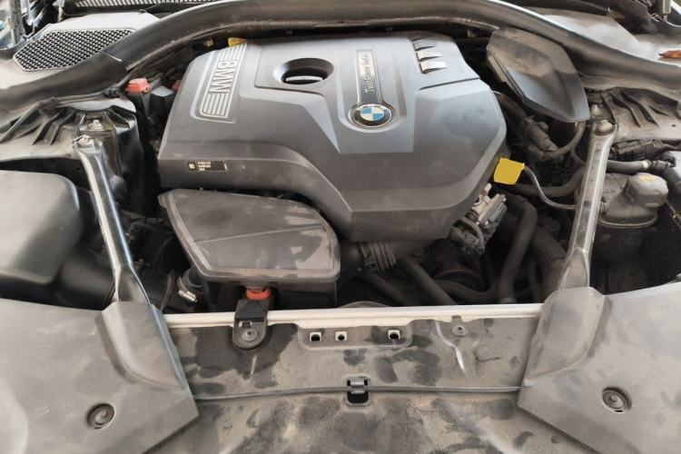 Used BMW 5 Series 2018 528Li Launch Special Edition Engine Bay