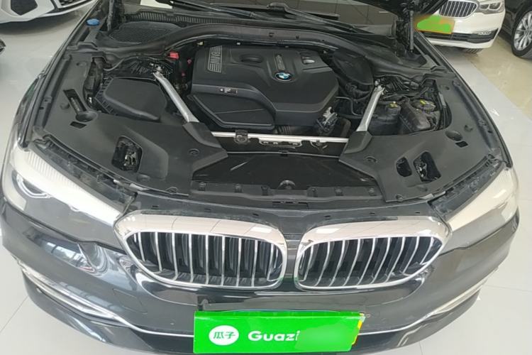 Used BMW 5 Series 2018 525Li Luxury Package Engine Bay