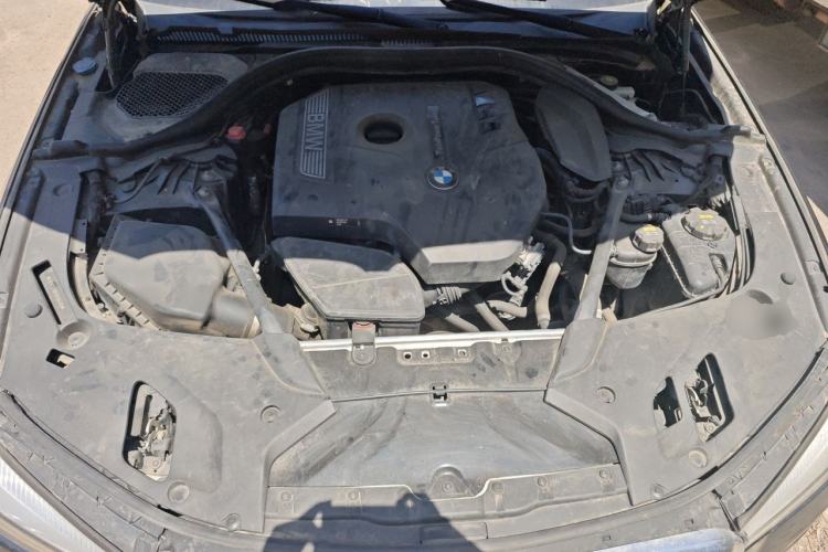 Used BMW 5 Series 2018 528Li Launch Special Edition Engine Bay
